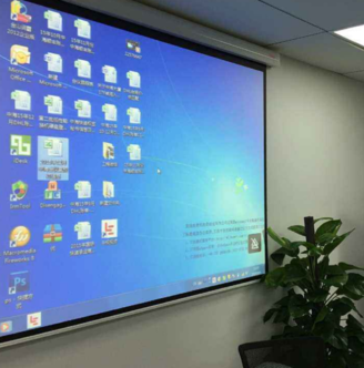 Win10電腦投屏投影儀 Win10電腦投屏投影儀