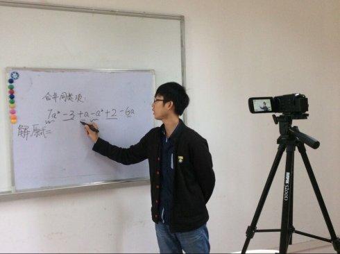 無線投屏器在翻轉(zhuǎn)課堂上的設(shè)想方案 無線投屏器在翻轉(zhuǎn)課堂上的設(shè)想方案