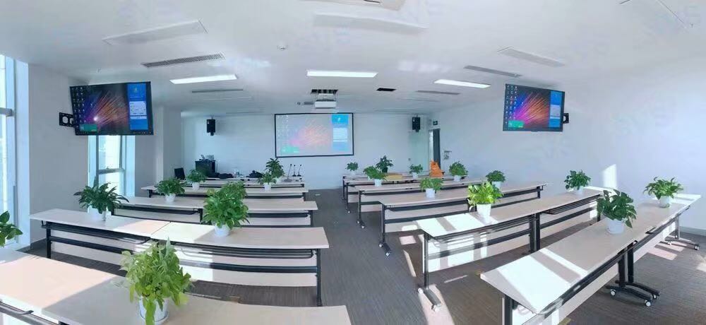 倆臺投影儀同時播放一個畫面 倆臺投影儀同時播放一個畫面