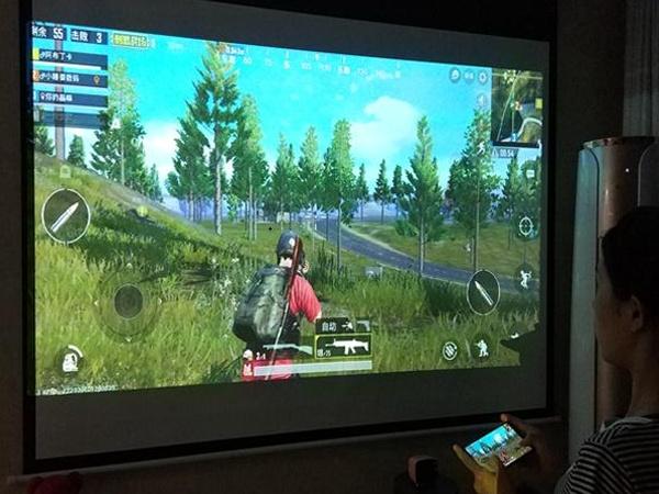 手機投屏電視打游戲 手機投屏電視打游戲